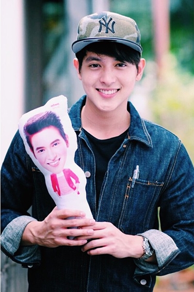 เจมส์ จิรายุ