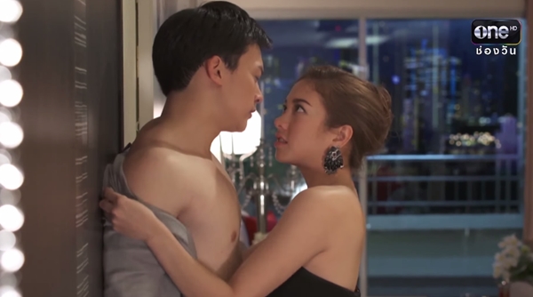 บี้ สุกฤษฎิ์, แป้ง อรจิรา