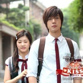 แกล้งจุ๊บให้รู้ว่ารัก