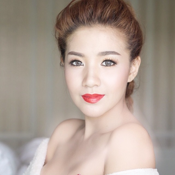 10 อันดับค่าตัวดาราไทย