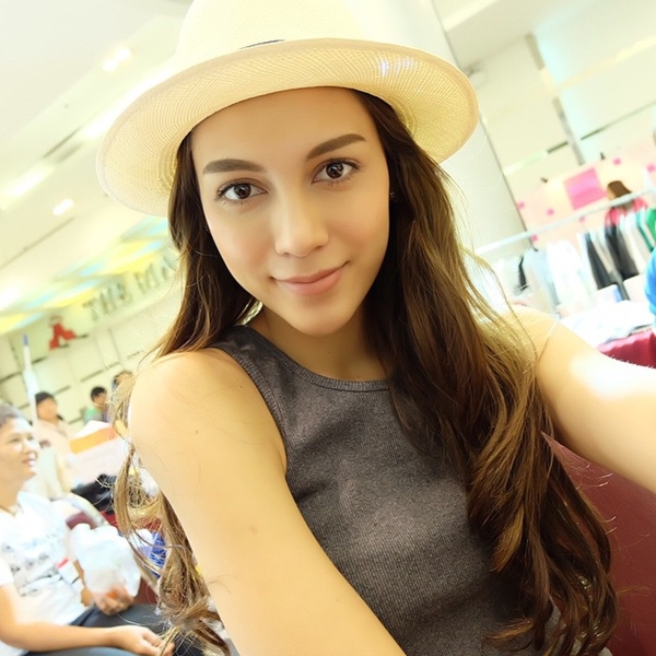 เซลิน่า เพียซ