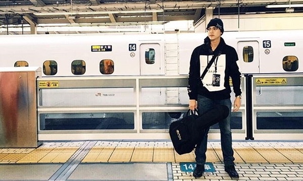 เจมส์ จิรายุ