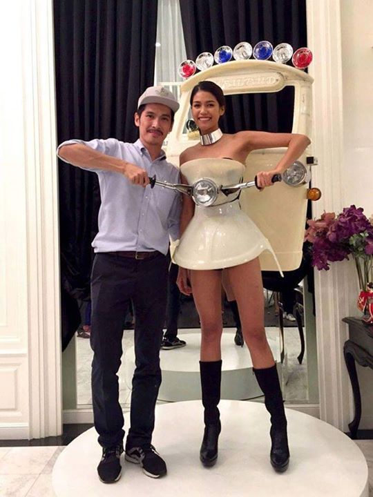 ตุ๊กตุ๊ก ไทยแลนด์