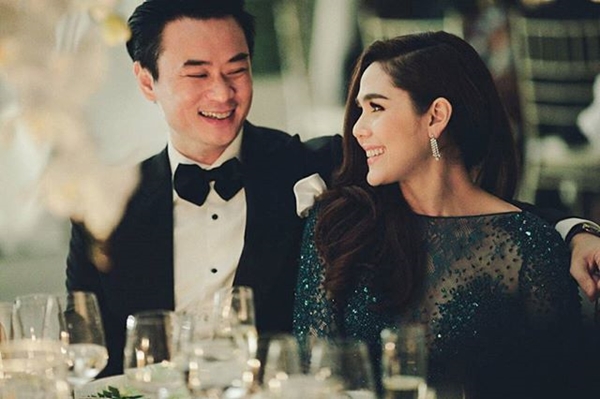 งานแต่ง เอมมี่ ไฮโซเจมส์