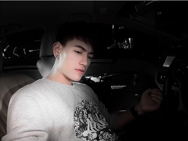 ซี มัฑณาวี