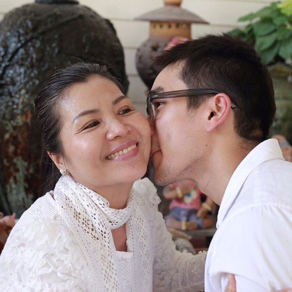 ณเดชน์ ขอขมาลาบวช