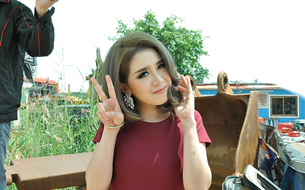 แพคกี้ จินดาวอน