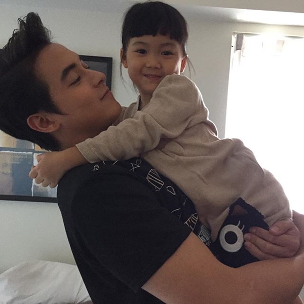 น้องวันใหม่ เจมส์ จิ