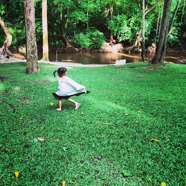 น้องนกยูง ลูกสาวเสนาลิง