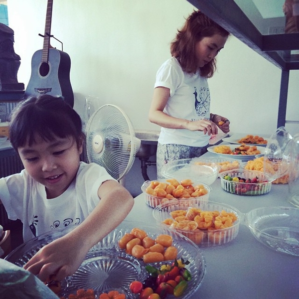 น้องนกยูง ลูกสาวเสนาลิง