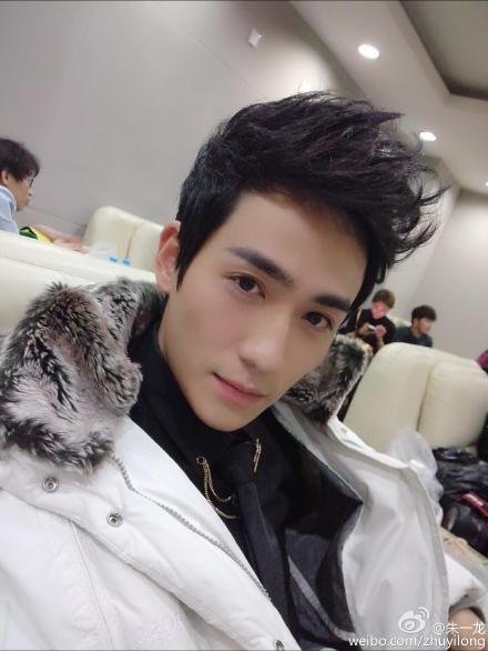 จูอี้หลง