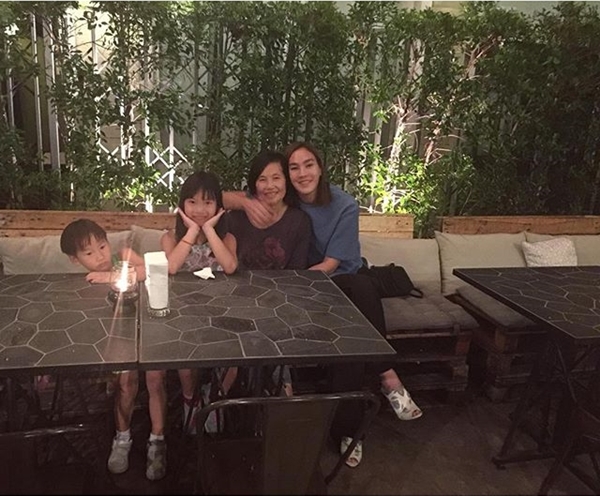 ตุ๊ก ชนกวนันท์ ครอบครัว