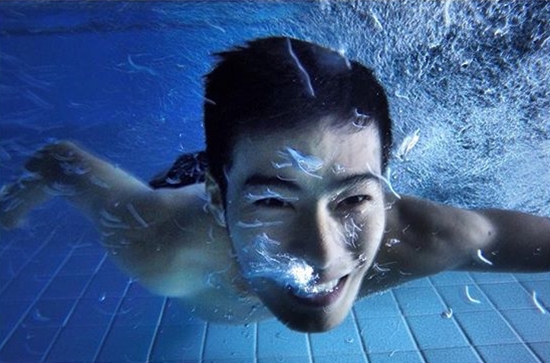 ตังค์ สารัช ในมาดพระเอก MV เพลงใหม่ลาบานูน เล่นซะเศร้า จนคนดูอินตาม