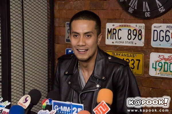 เป้ วงมายด์ แถลงข่าวปมแฟนแฉคบซ้อน หมิว สิริลภัส รับ 