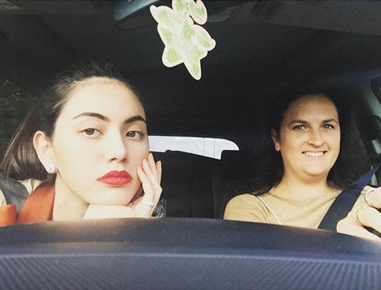 เลิศมาก.. ใหม่ ดาวิกา พร้อมผู้จัดการส่วนตัว พาคุณแม่ร่วมทริปทัวร์ยุโรปเลิศมาก.. ใหม่ ดาวิกา พร้อมผู้จัดการส่วนตัว พาคุณแม่ร่วมทริปทัวร์ยุโรป