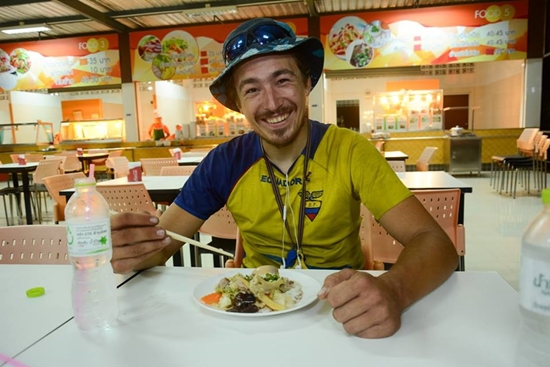 เปิดเรื่องราวสุดประทับใจ ของชายที่เดินทางรอบโลกด้วยความเร็ว 60 กม./วัน