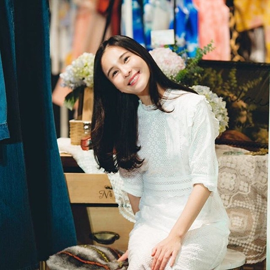 รวมภาพใส ๆ ของดาราหน้าเด็ก บอกเลยว่ารุ่นนี้ใกล้จะ 30 แล้วนะ