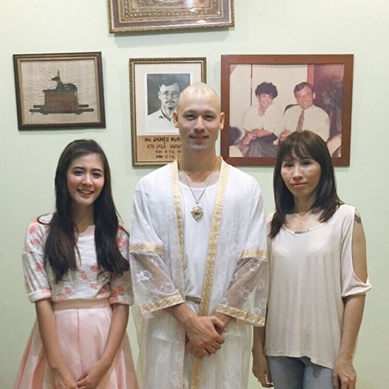 เจมส์ B .O.Y บวชแล้วรับฉายา โอภาโส-โฟกัส ร่วมอนุโมทนาด้วย