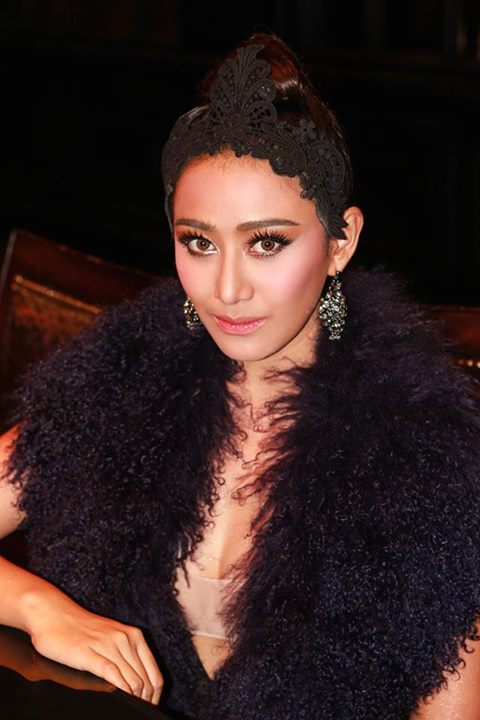 แอน มิตรชัย เคลื่อนไหวแล้ว โพสต์ความจริงเรื่องรถตู้-ค่าตัว 30 ล้าน 