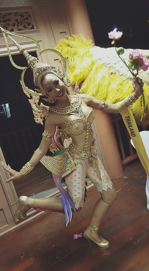 งามสะกดตา.. จันทกินรี ชุดประจำชาติของ ปอไหม รัตติกร ประกวด Miss Grand 2015