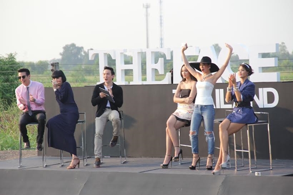 ลุ้นกันใจหาย ! ม้า อรนภา ติวเข้มเดินแบบบนแพลอยน้ำสุดเสียว The Face Thailand 2