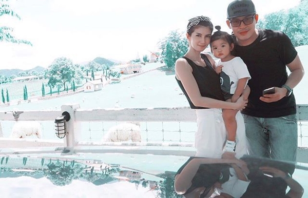 รวมภาพ น้องมะลิ กับแฟชั่นการแต่งตัวสไตล์น่ารักใส ๆ