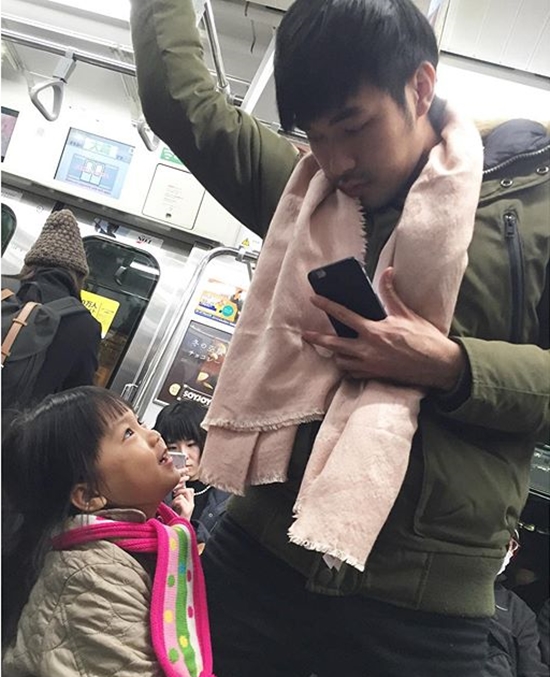 คำอวยพรซึ้ง ๆ จาก 3 เฮียและคุณแม่ถึง น้องวันใหม่ ในวันเกิดครบ 4 ขวบ