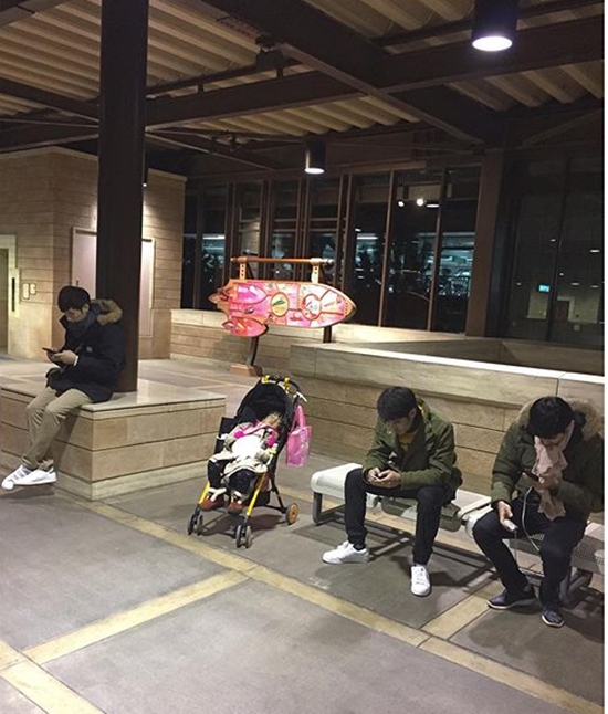 คำอวยพรซึ้ง ๆ จาก 3 เฮียและคุณแม่ถึง น้องวันใหม่ ในวันเกิดครบ 4 ขวบ