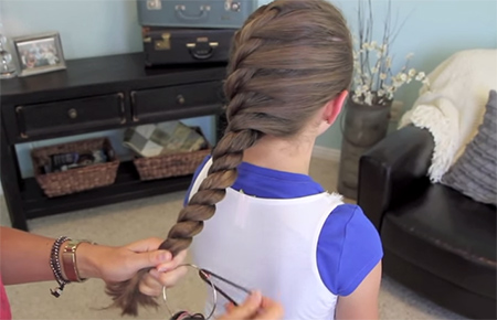 สอนวิธีถักผมเปีย