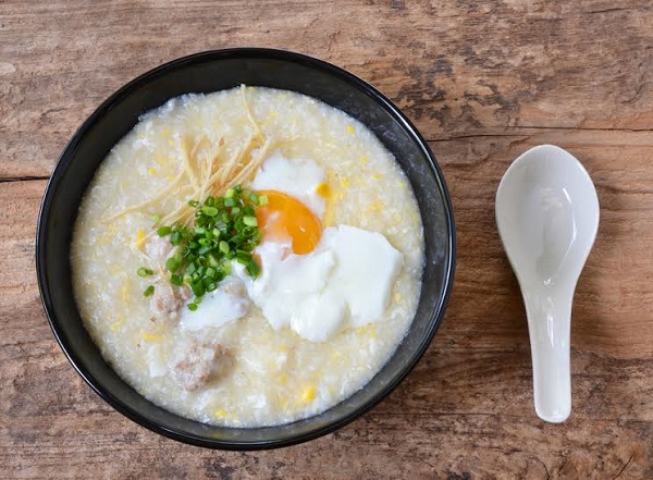 ร้านอาหารเช้าในกรุงเทพฯ