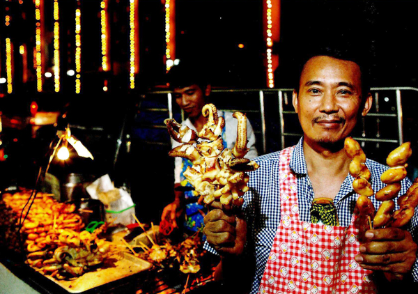 20 ร้านข้างถนนคนตรึม