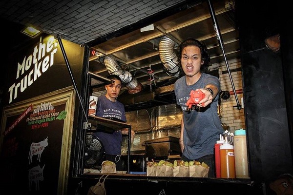 ร้านเบอร์เกอร์ฟู้ดทรัค