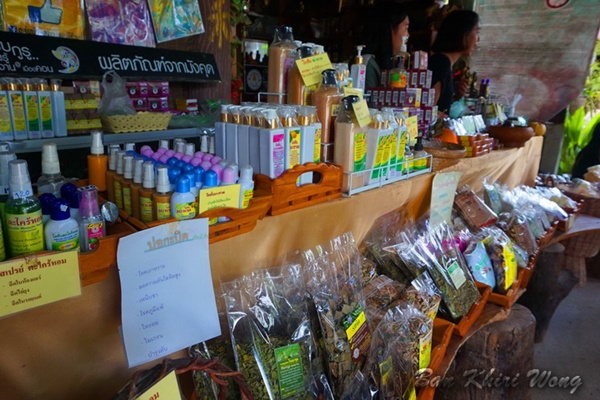 สูดอากาศให้ฉ่ำปอด ณ บ้านคีรีวง สัมผัสวิถีชีวิตที่สุขสงบ