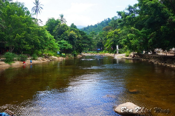 สูดอากาศให้ฉ่ำปอด ณ บ้านคีรีวง สัมผัสวิถีชีวิตที่สุขสงบ