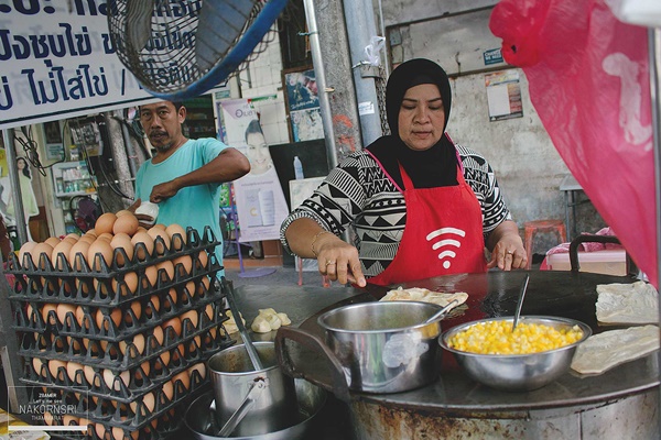 ขึ้นรถไฟไปนครศรีฯ ปล่อยอารมณ์ชิล ๆ ที่คีรีวง