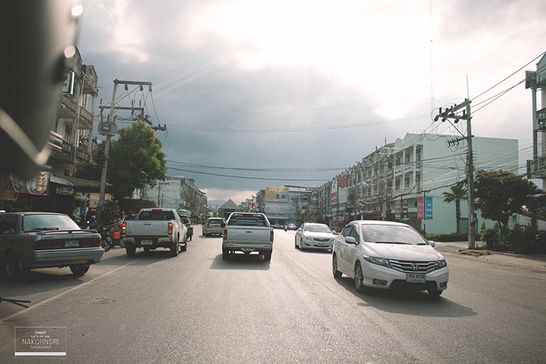 ขึ้นรถไฟไปนครศรีฯ ปล่อยอารมณ์ชิล ๆ ที่คีรีวง