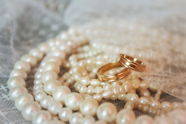 12 แหวนแต่งงานคู่ สื่อรักสัมผัสถึงหัวใจ