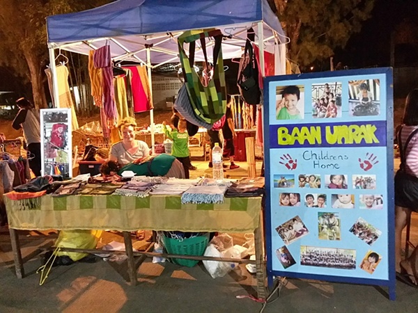 ชวนเที่ยวชม ช้อป ชิม ที่ถนนคนเดินสังขละบุรี