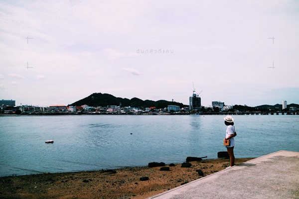 เกาะสีชัง