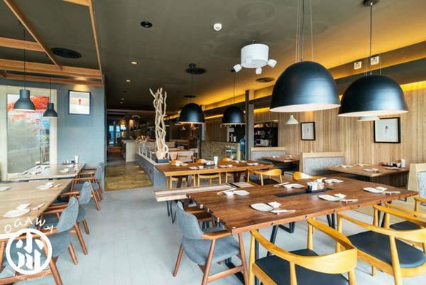 ชวนไปกินบุพเฟ่ต์แซลมอนเน้น ๆ เต็มคำ