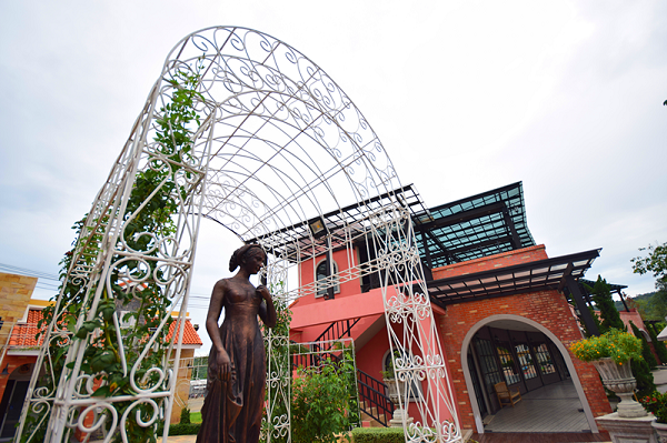 เดอะ เวโรน่า ทับลาน