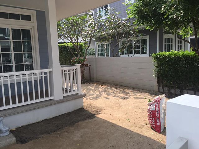 เป็กกี้ ศรีธัญญา