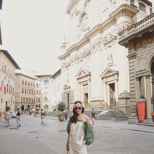 ชมพู่ อารยา