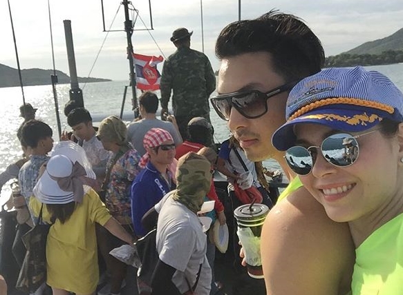 อั้ม นัท