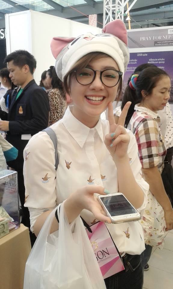 พลอยชมพู