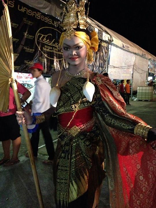 เมญ่า ซันซัน