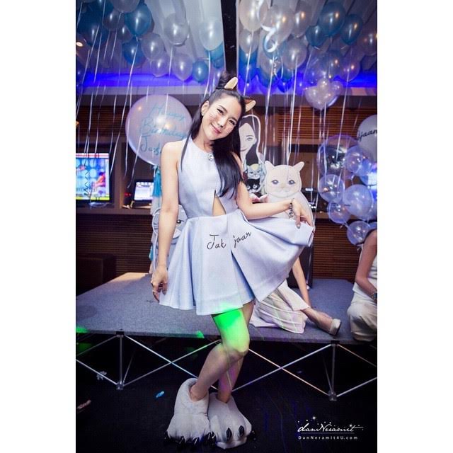 จั๊กจั่น อคัมย์สิริ 