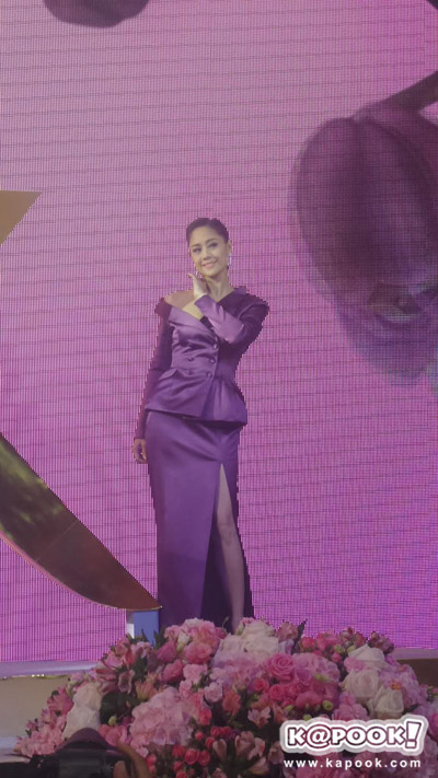 ลูกเกด ใหม่ ดาวิกา นำทีมซุปตาร์ตัวแม่ เดินแบบประชันความงาม