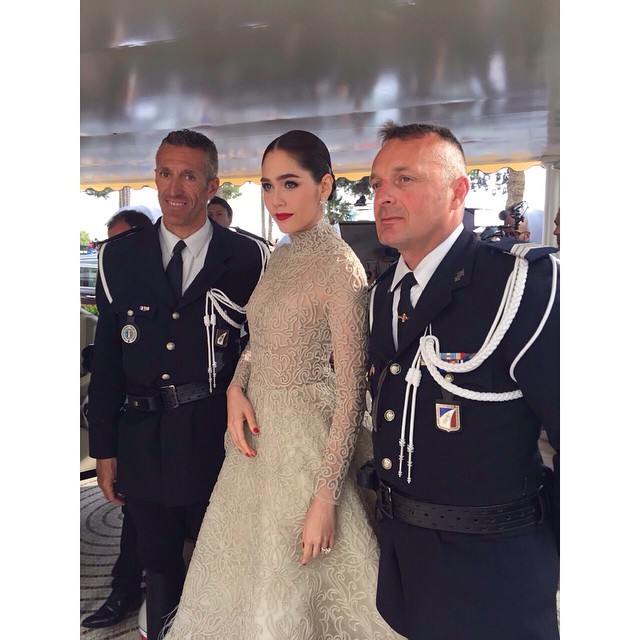 ชมพู่ อารยา สวมแหวนแต่งงาน เดินพรมแดงเมืองคานส์