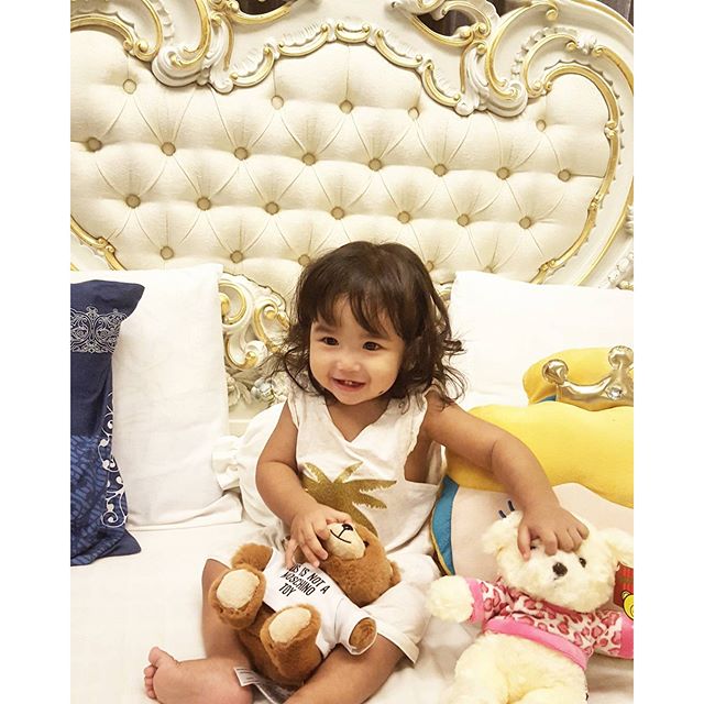 น้องแตงไทย ลูกสาว แจ๊ส ชวนชื่น